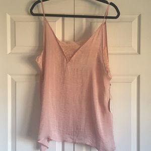NWT Lace Detailed Tank Size L